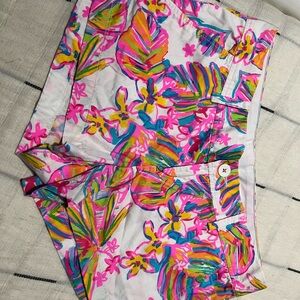Women’s Lily Pulitzer Walsh Shorts size 8